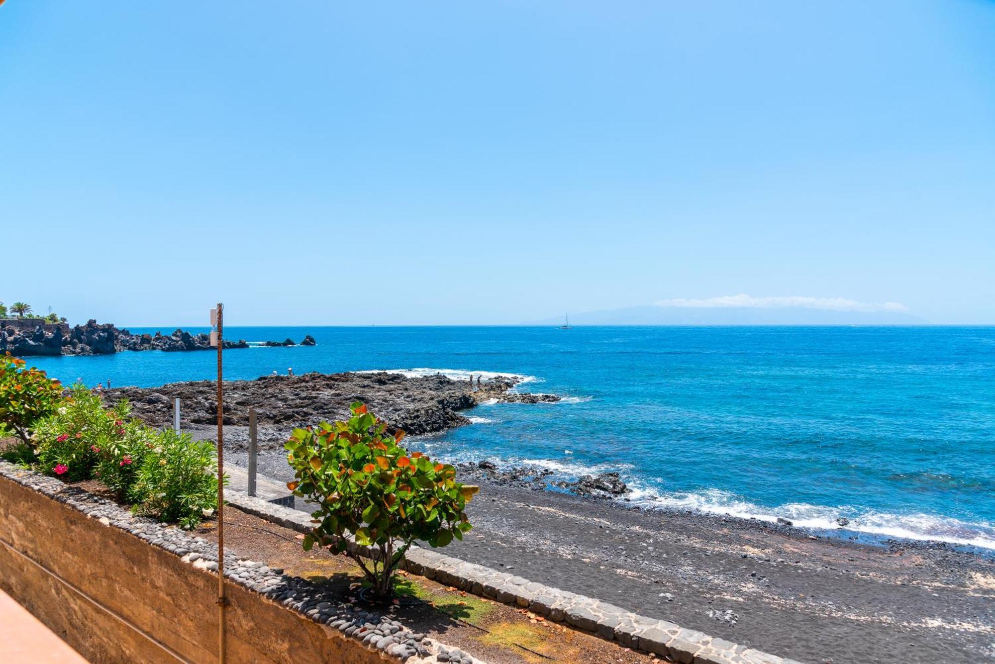 Neptuno Ocean View, Beach Line With Pool Puerto de Santiago  Exterior photo