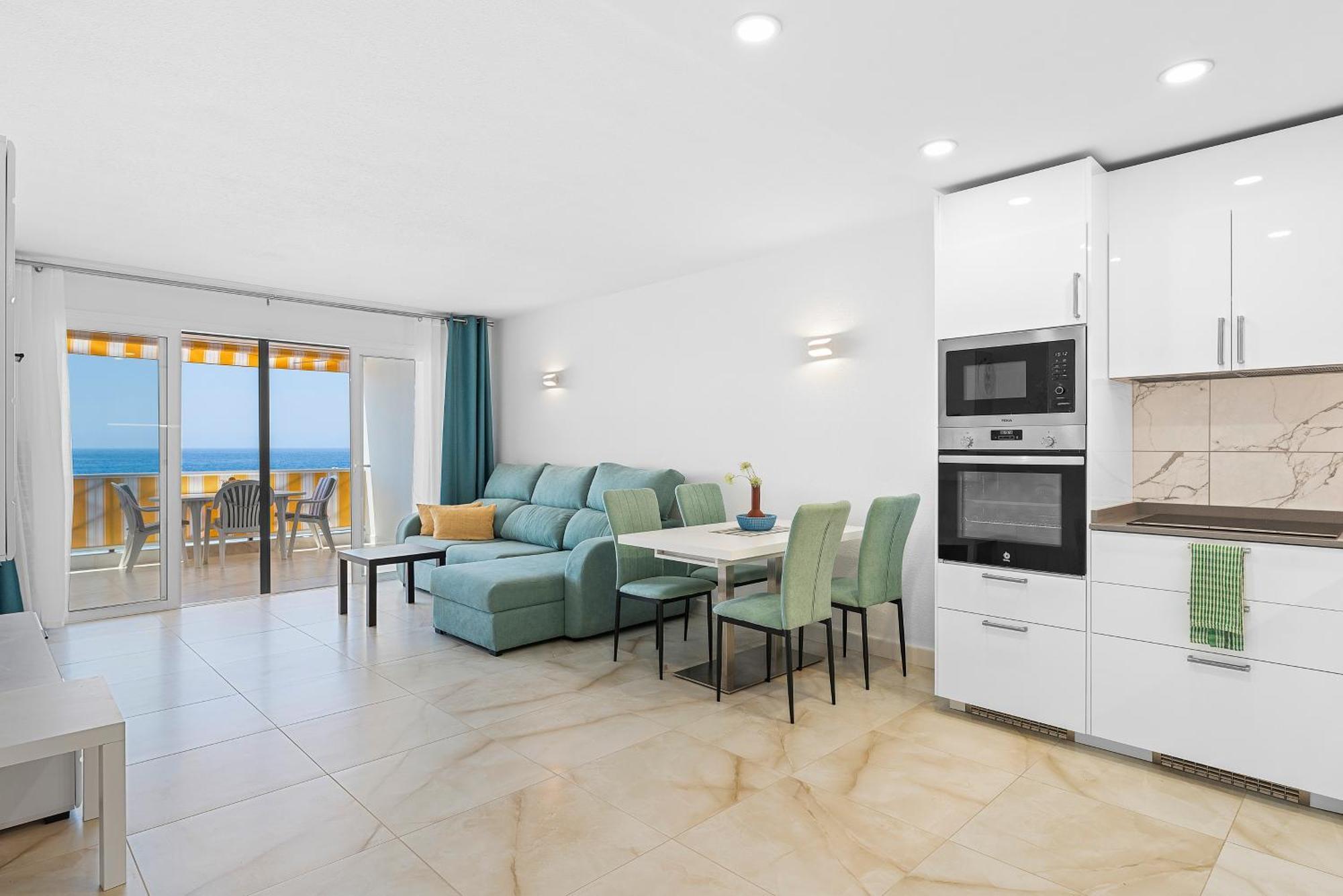 Neptuno Ocean View, Beach Line With Pool Puerto de Santiago  Exterior photo